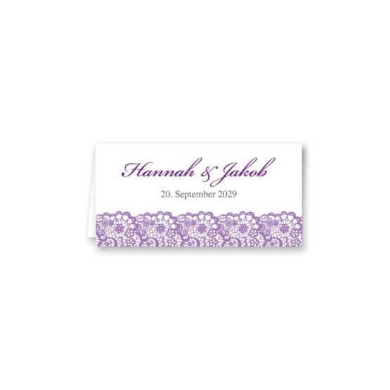 tischkarte klappkarte hochzeit vintage spitze bordüre flieder lila hochzeitsgrafik onlineshop papeterie